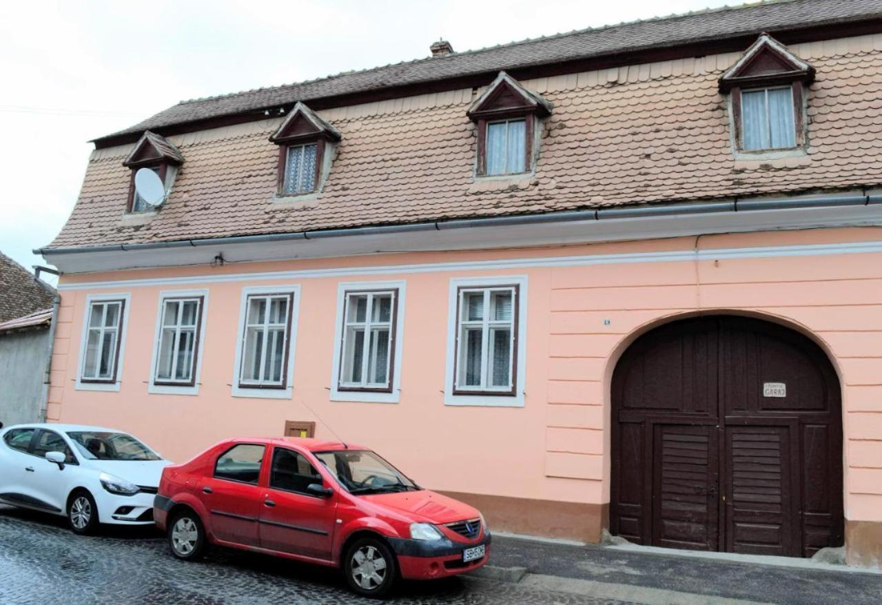 Twins Boutique Korsy Lägenhet Sibiu Exteriör bild