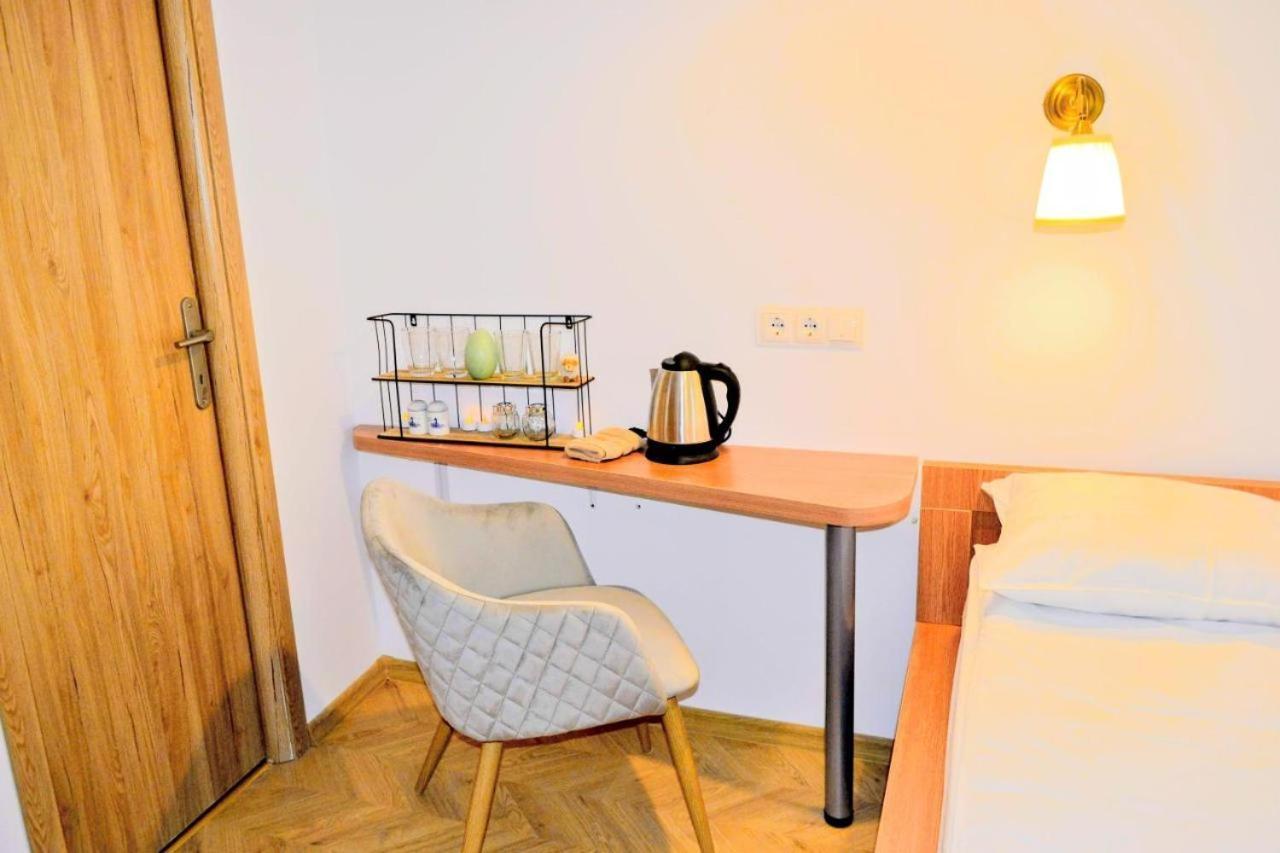 Twins Boutique Korsy Lägenhet Sibiu Exteriör bild